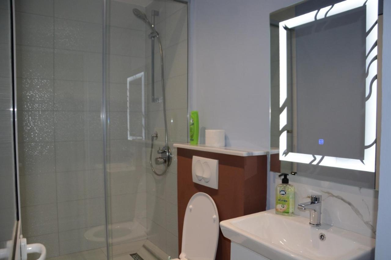 Royal Hotel Peshkopi Albania Εξωτερικό φωτογραφία